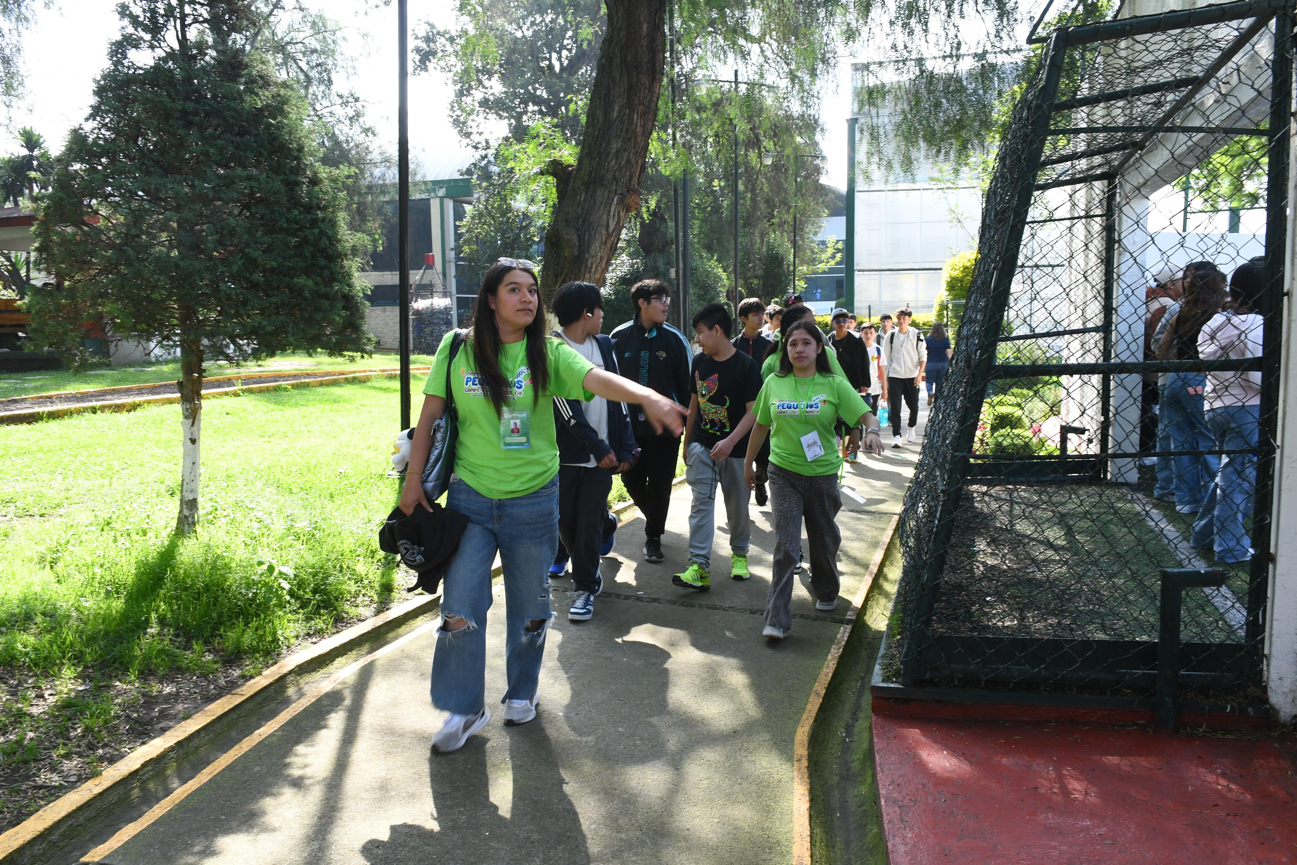  Arribo de niños del Curso de Verano 2026”Pequeños campeones del mundo”, CSCD del SNTISSSTE